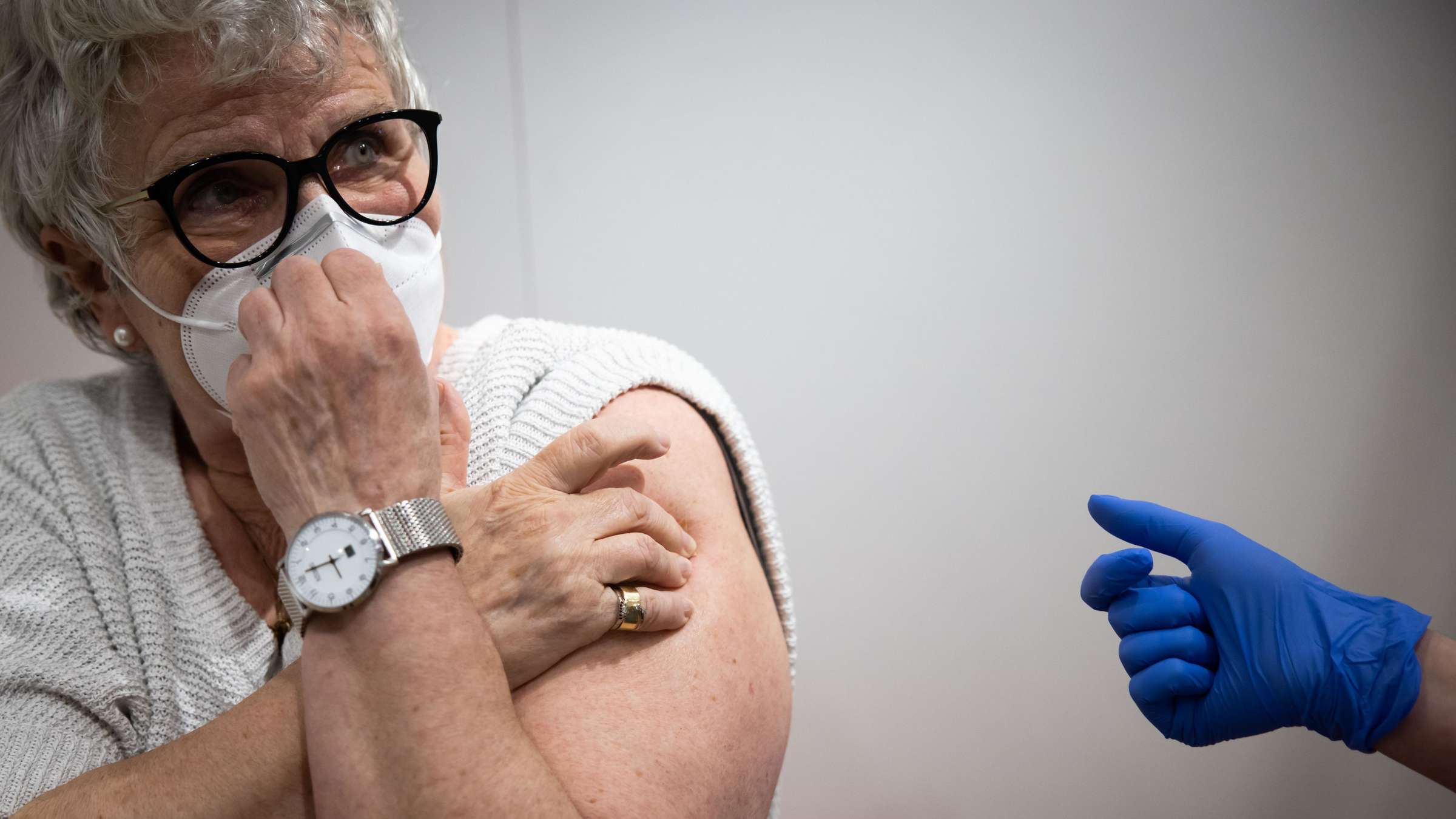 Die Gesamtsterblichkeit scheint sich 2021 zu erhöhen – Effekt der Impfkampagne?